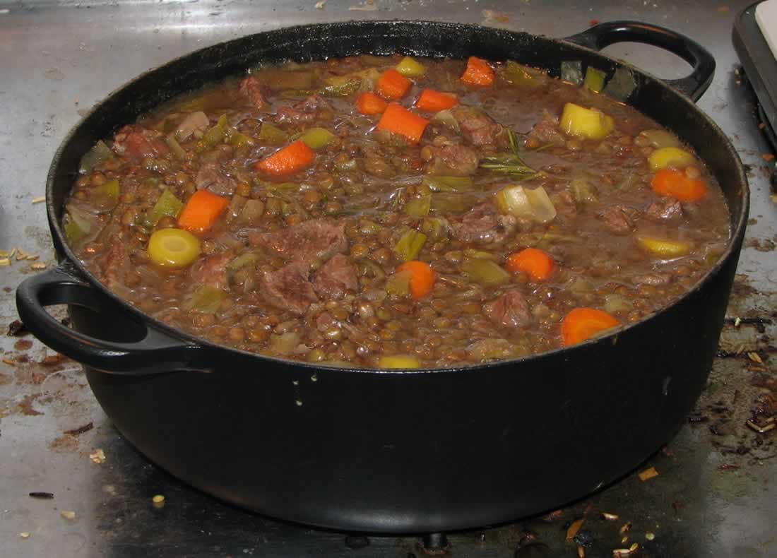 Picadinho de carne com batata