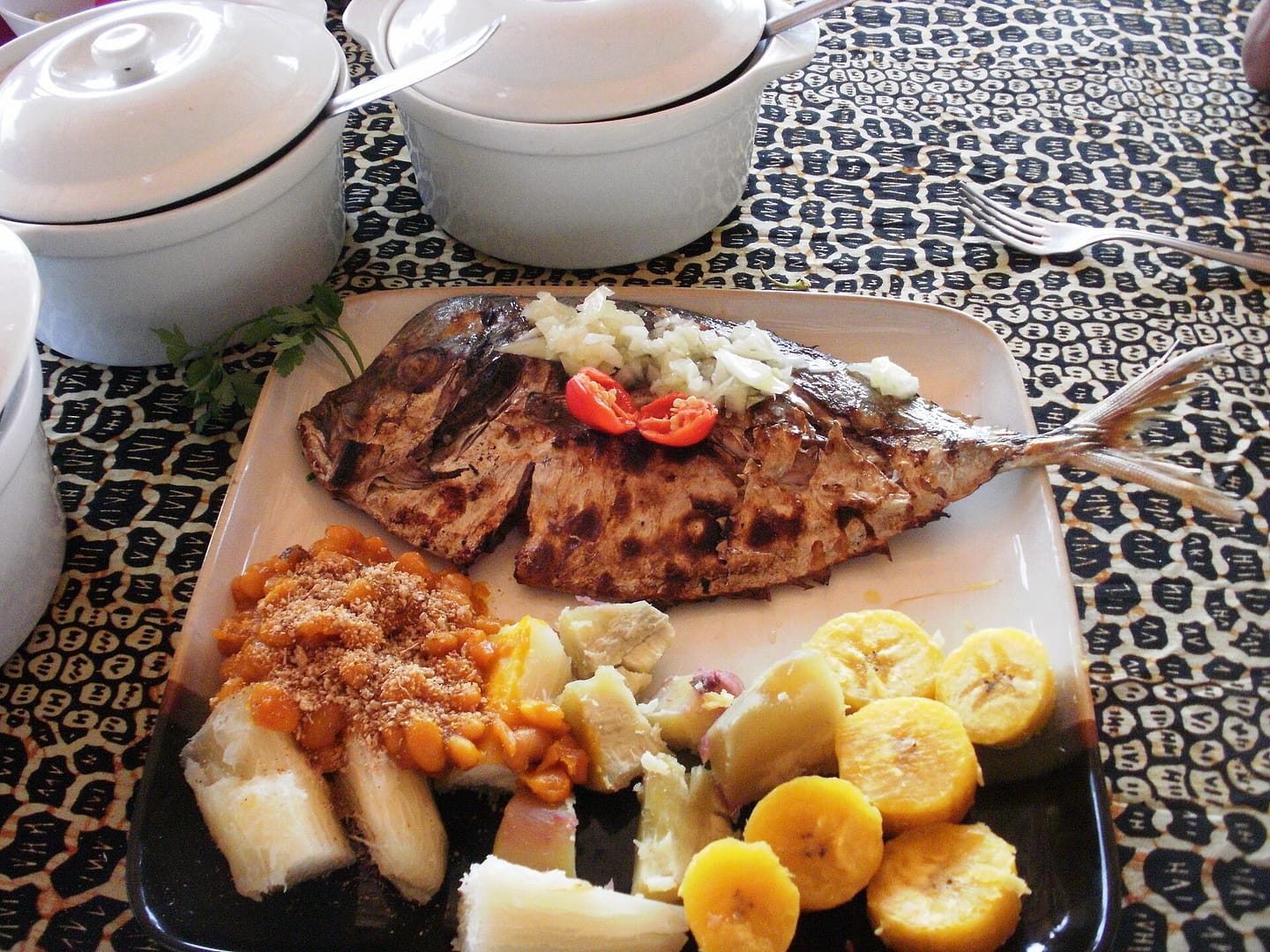 Farofa de banana dourada e soltinha