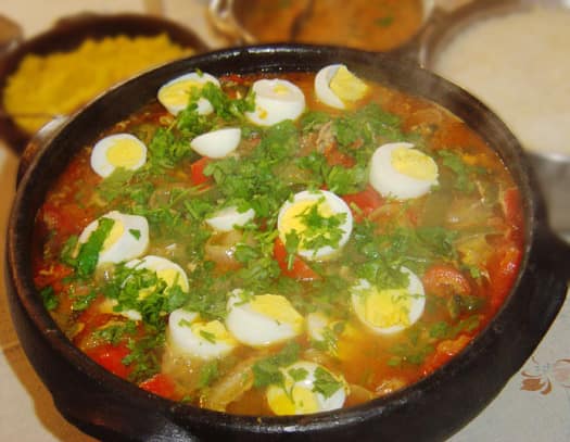 Moqueca de peixe com leite de coco