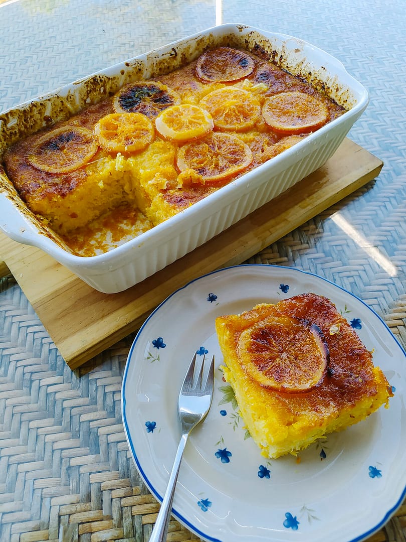 Bolo de laranja fofinho com calda